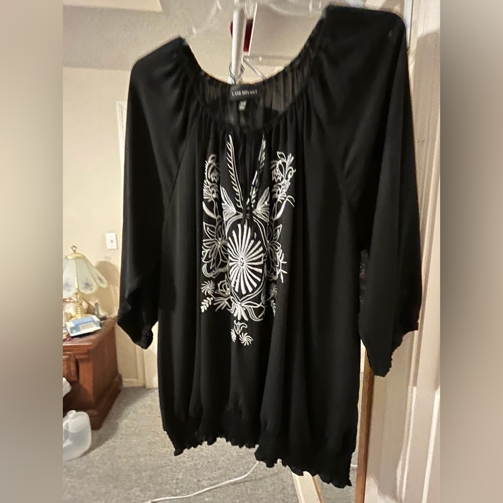 Women’s plus size top